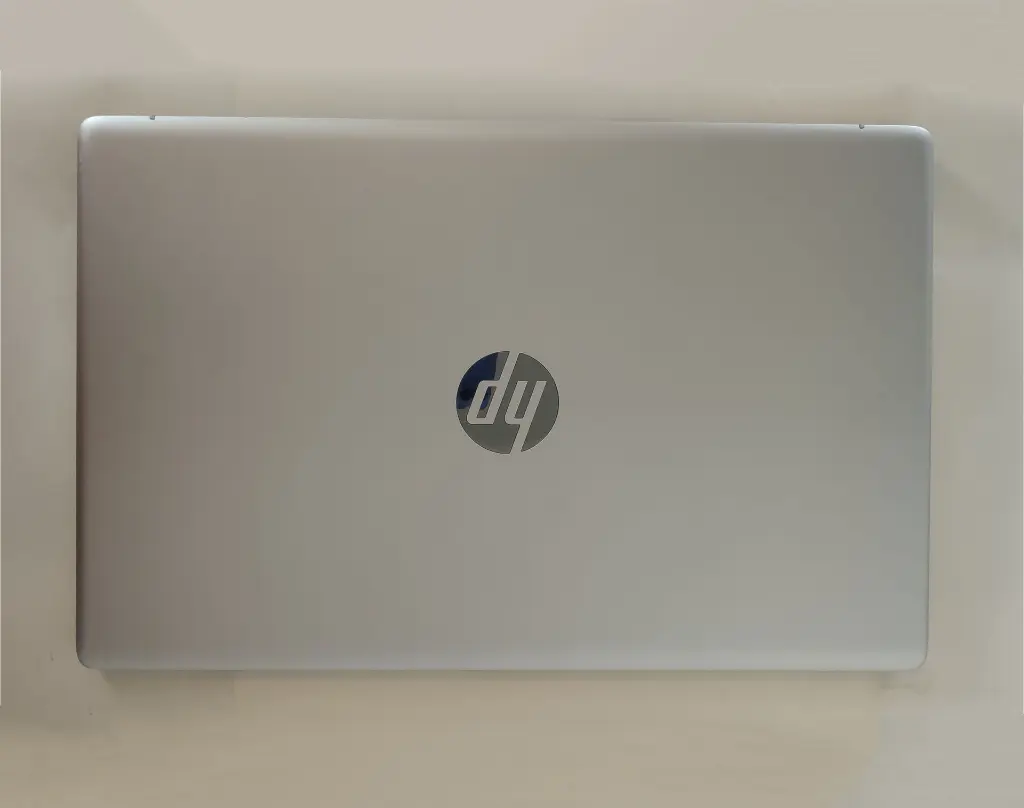 HP Laptop 17-cp3035cl - T.webp